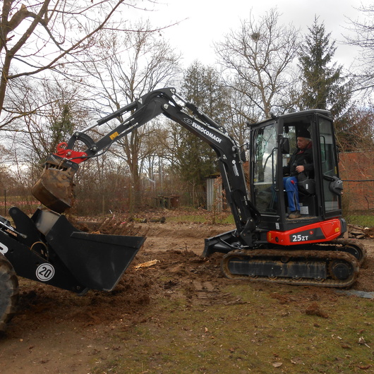 Foto: Bagger und Radlager